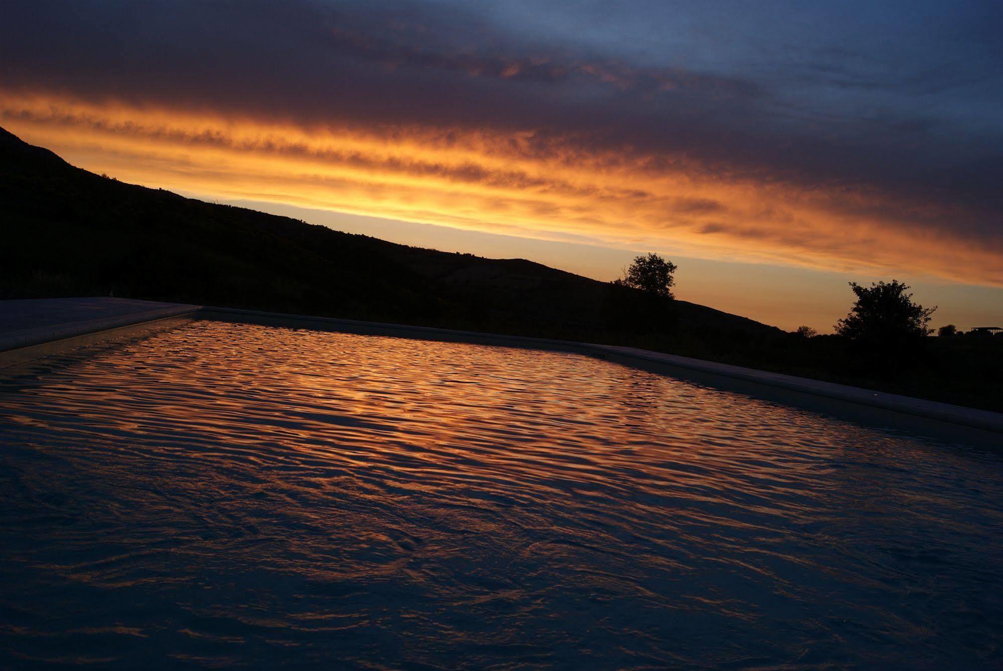Agriturismo Podere San Giorgio Radicofani Dış mekan fotoğraf